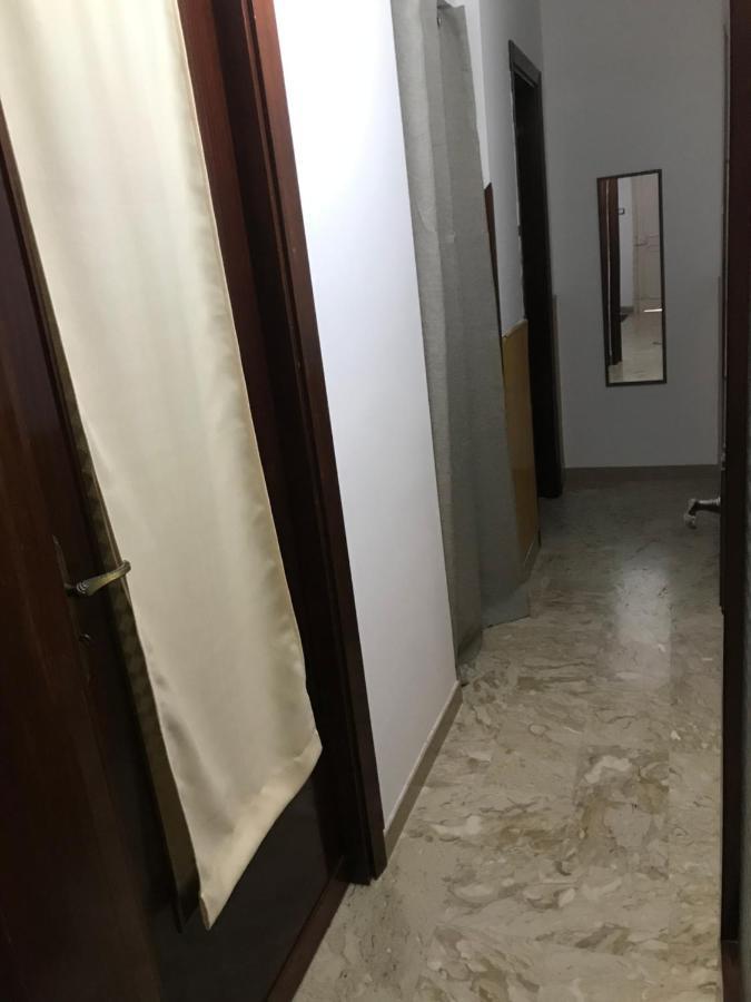 Comodo Mini Appartamento Чинізі Екстер'єр фото